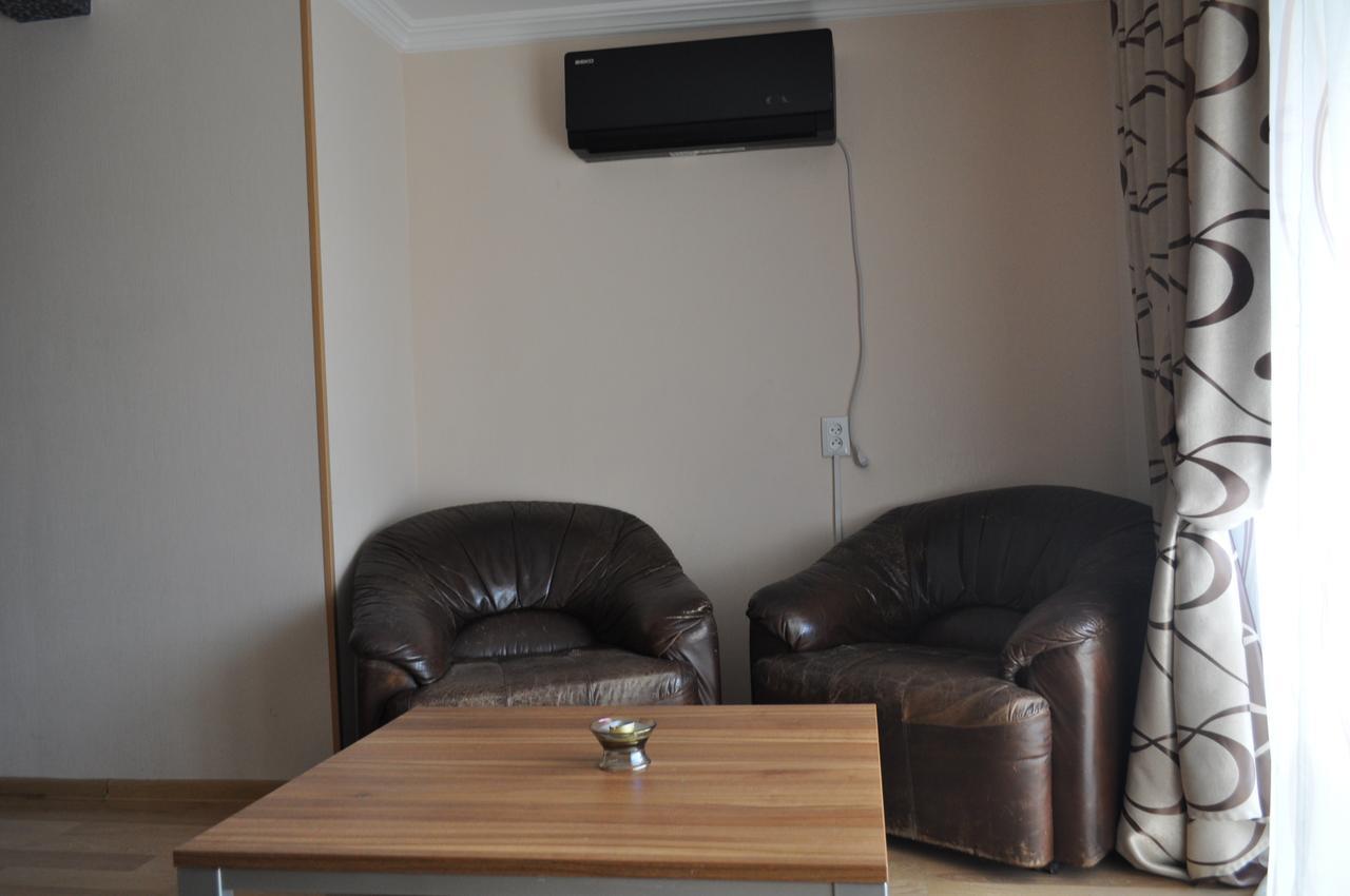 Hotel Your Comfort Tbilisi Luaran gambar